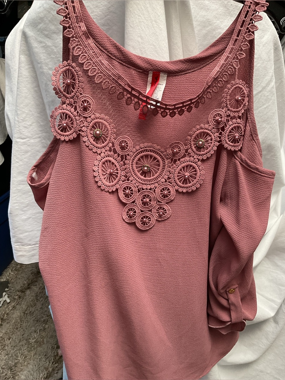 Tovia Women's Dusty Rose Crochet-Detail Cold-Shoulder Tank Top